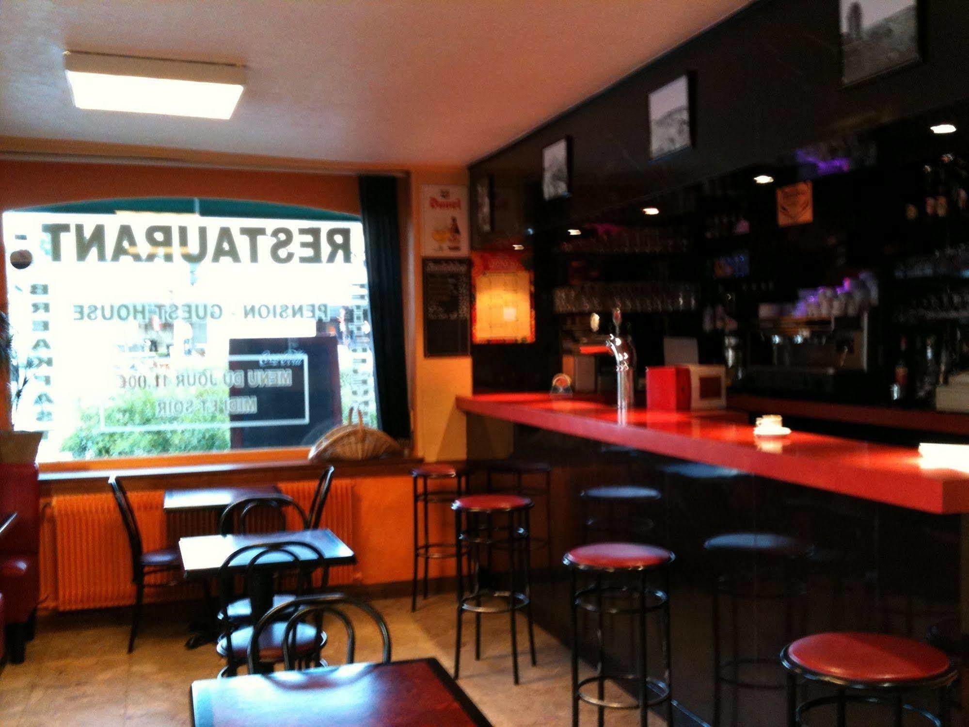 Hotel & Restaurant Hanoi Station Saint-Malo Exterior foto
